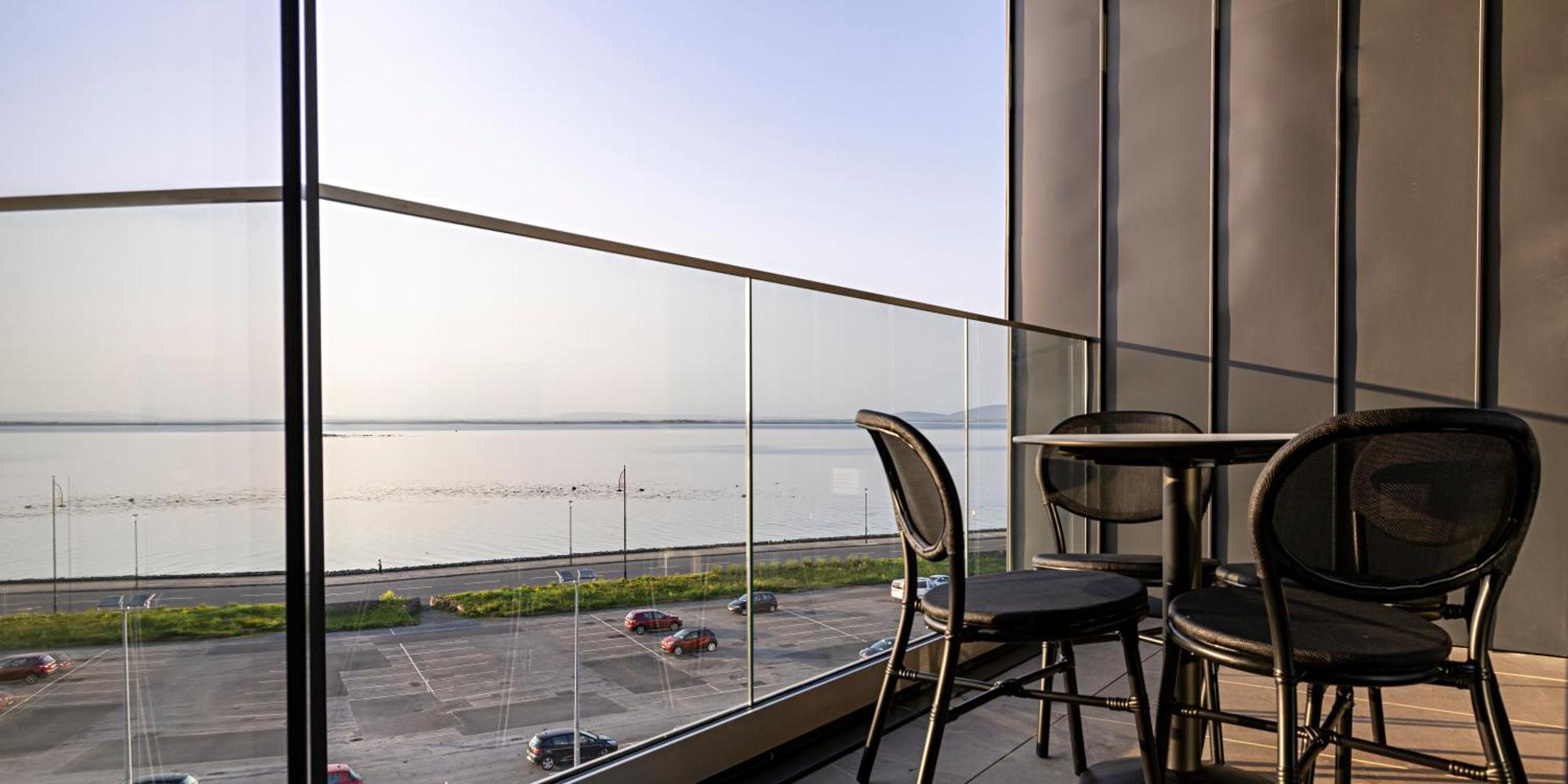 Shoreline Apartments Galway Exterior foto